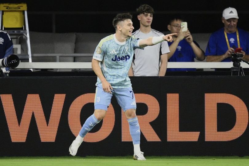 Dilema Juventus: Conceicao atau Sancho, Siapa yang Jadi Pilihan?